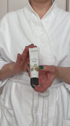 Kia using the Rich Face Cream